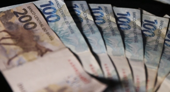 Procura por crédito sobe 7,2% em janeiro, mostra Serasa Experian